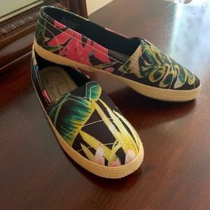 Green and black tropical Freedom Slip-on Sneakers Woman